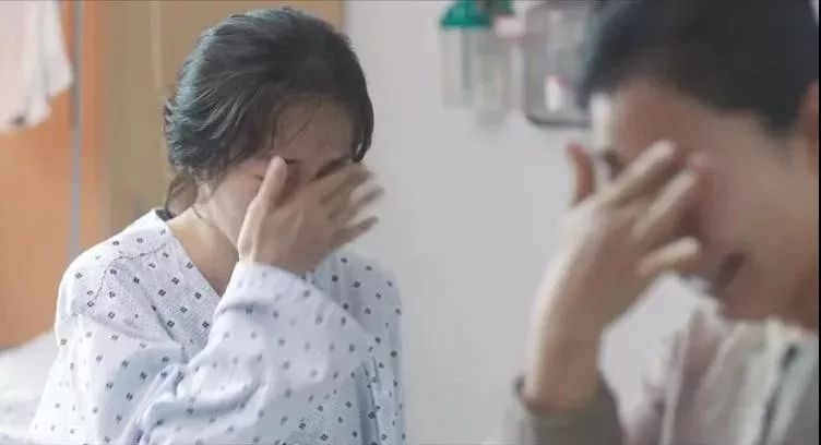 熬最晚的夜，敷最貴的面膜，一邊作死一邊自欺，吃相有多慫？