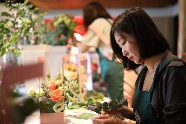 我34歲離婚一年，想給所有女人提個醒