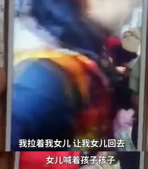 14歲為父子生下3孩：是人性黑暗，還是愚昧悲劇