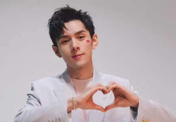 撒嬌的男人最要命