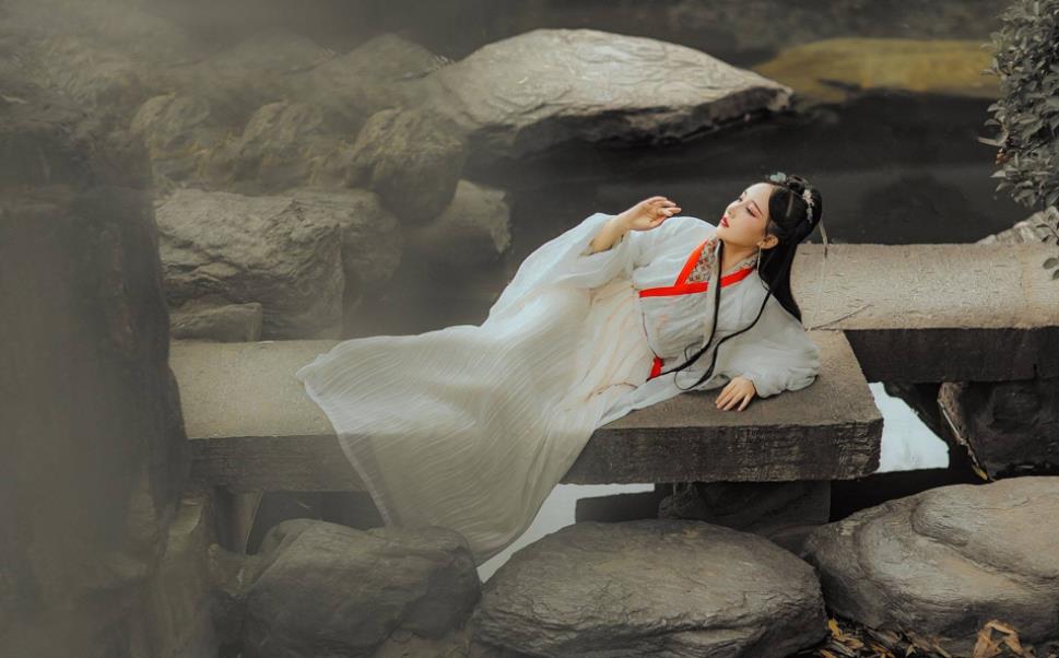 女人婚外情為什么更容易情緒反復(fù)？