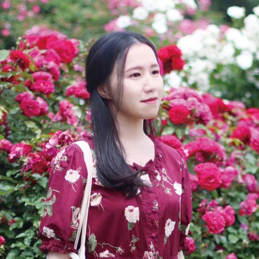 看她每天笑得挺開(kāi)心的，怎么就抑郁了呢？