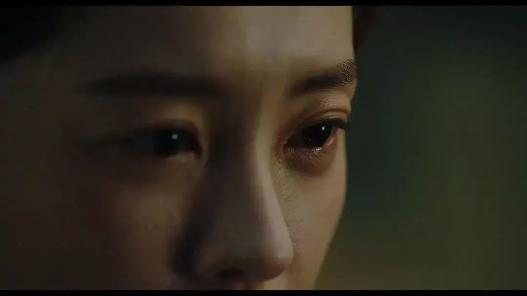 生孩子是因?yàn)閻?ài)，不生也是因?yàn)閻?ài)