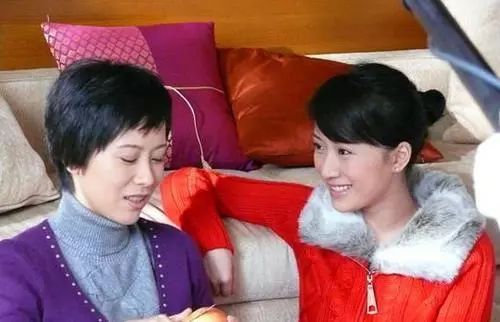 結婚五年，老婆把“咸魚”的我鞭策入獄