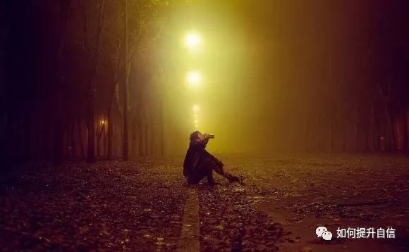 你可以迷茫內(nèi)心感到焦慮，請不要虛度光陰