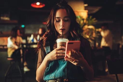 電話恐懼癥：為什么你對(duì)電話響起有種莫名的害怕