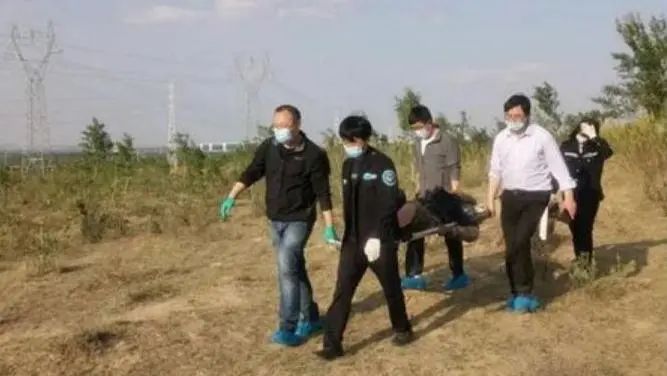 久病床前無孝子？男子活埋79歲母親動(dòng)機(jī)曝光，所有父母都該警醒了