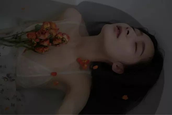 男生眼里，女生哪些行為算勾引