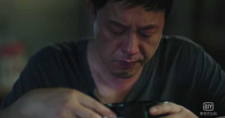 隱秘的角落：廢物是怎樣煉成的