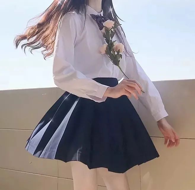 穿jk制服的都不是正經女孩嗎？