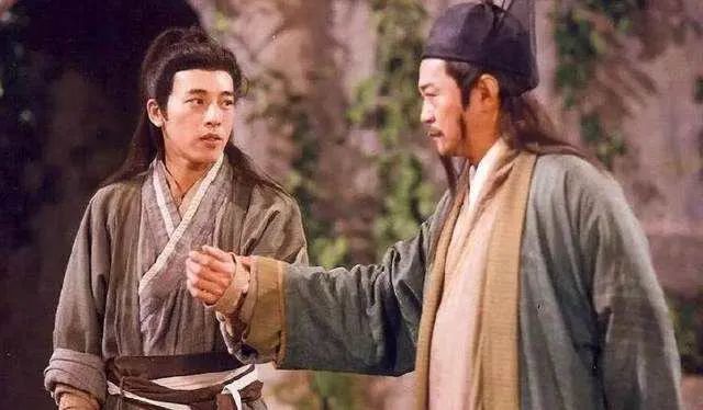 我以為我怎么也是個令狐沖，怎么就活成了岳不群
