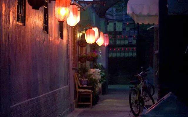成年人的體面，都是錢(qián)給的