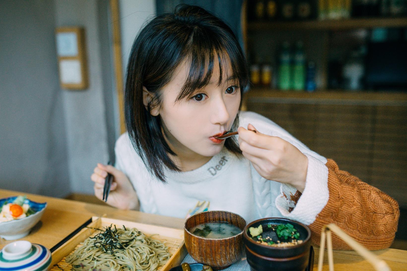 神經(jīng)性貪食癥的臨床訪談