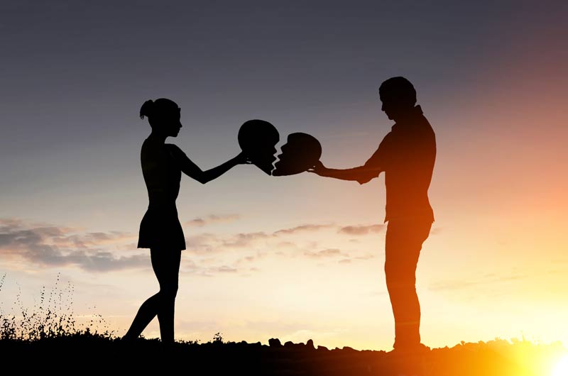 發(fā)現(xiàn)男人出軌后：聰明女人的幾個(gè)做法