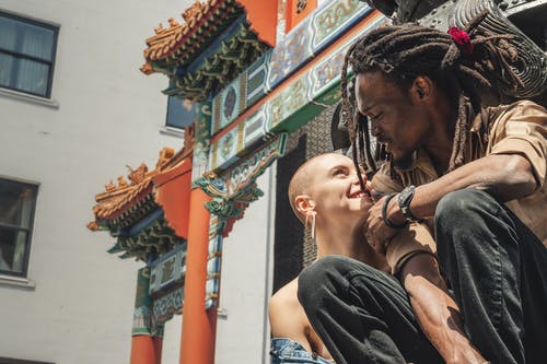怎么讓暗戀的人追自己?如何讓喜歡的人來追你