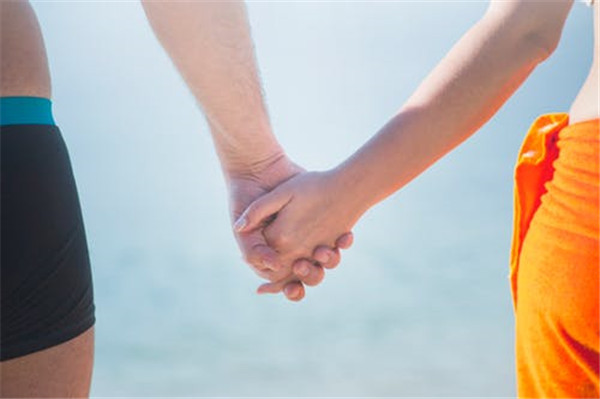 如何挽回老公的心我該怎么做?想要挽回老公的心應該怎么做