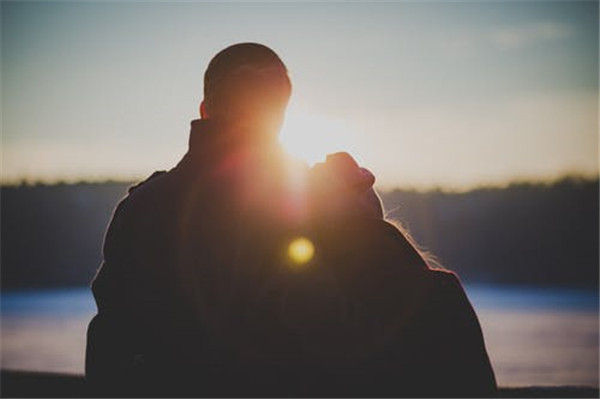 分手后如何復(fù)合挽回-分手后怎樣復(fù)合最好