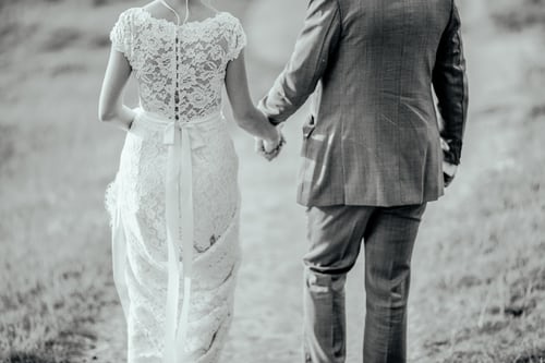 老婆堅(jiān)決離婚怎么挽留?媳婦要和我離婚怎么挽回