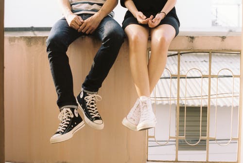 如何和妹子日常聊天?逗女生開心的幽默套路
