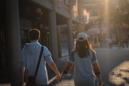 婚姻沒(méi)了信任要離婚嗎?失去信任的感情多可怕