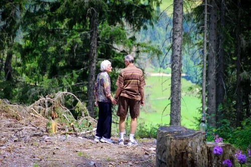 100條短信挽回男朋友-分手了發(fā)什么信息挽回