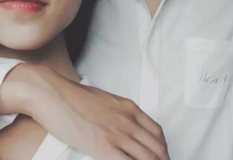 導(dǎo)致婚姻危機(jī)的四大原因