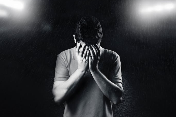 不懂醫(yī)學(xué)怎樣判斷自己是不是得了抑郁癥