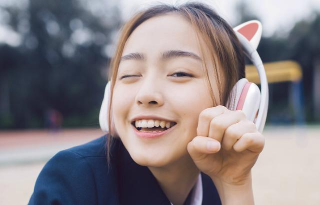 測新年你為什么不回家團(tuán)圓呢？