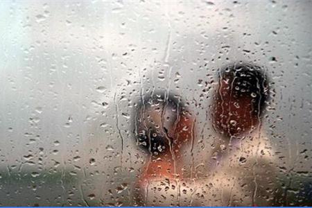 測試你們的愛情正下哪種雨