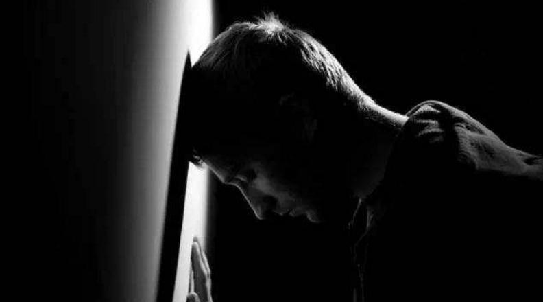 犯罪人格與早年教育的關(guān)系