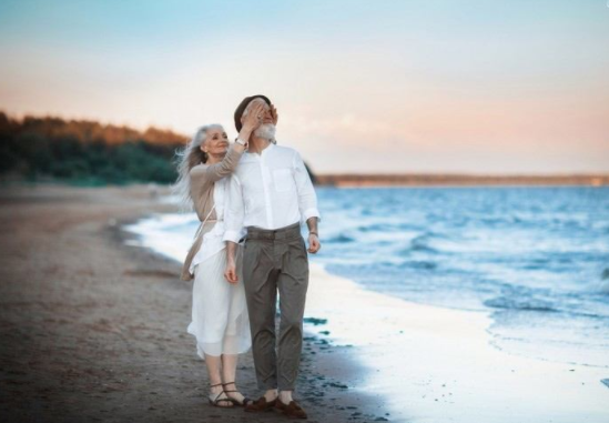 甜蜜夫妻都是怎么樣相處的呢