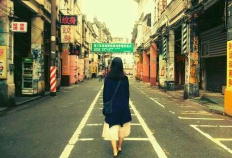 對(duì)人有那么多的負(fù)面猜測為什么
