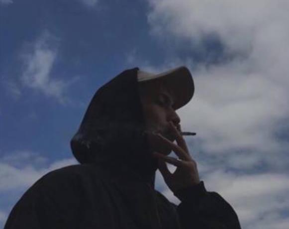 男人沒有安全感的表現(xiàn)有哪些