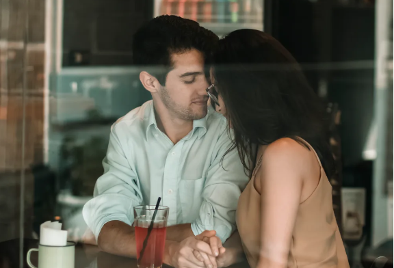 通過相親結(jié)婚的人離婚率最低