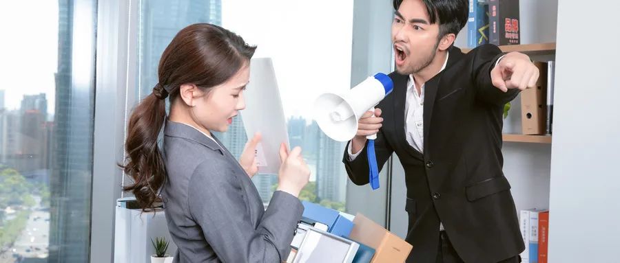 反省or過(guò)度自責(zé)？如何應(yīng)對(duì)職場(chǎng)中的反芻思維？