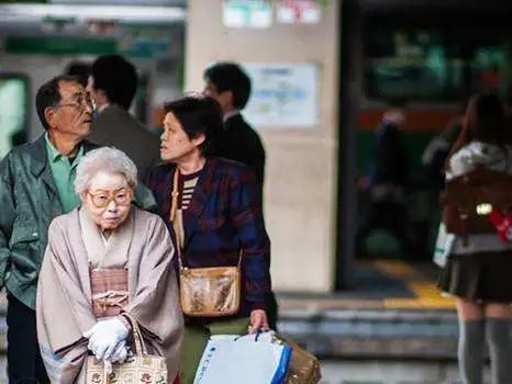 老鼠烏托邦--驚人的實(shí)驗(yàn)，令人沉默的沉思