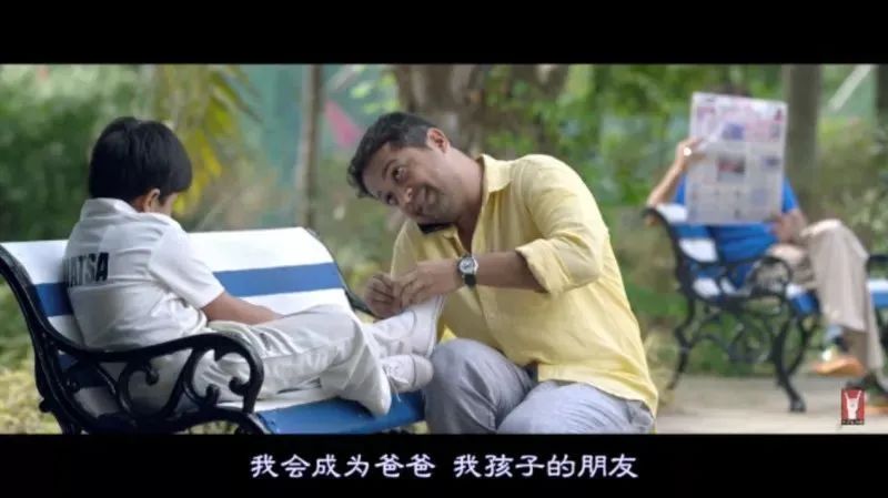 如何與孩子談?wù)撔越逃拿舾性掝}？