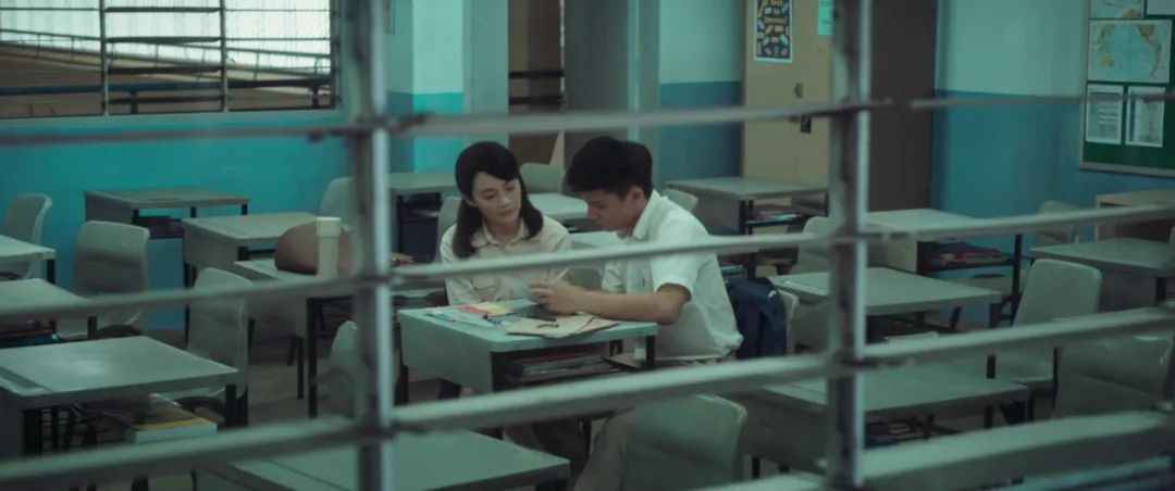 一個(gè)中年女性要成為自己，究竟要付出多大代價(jià)