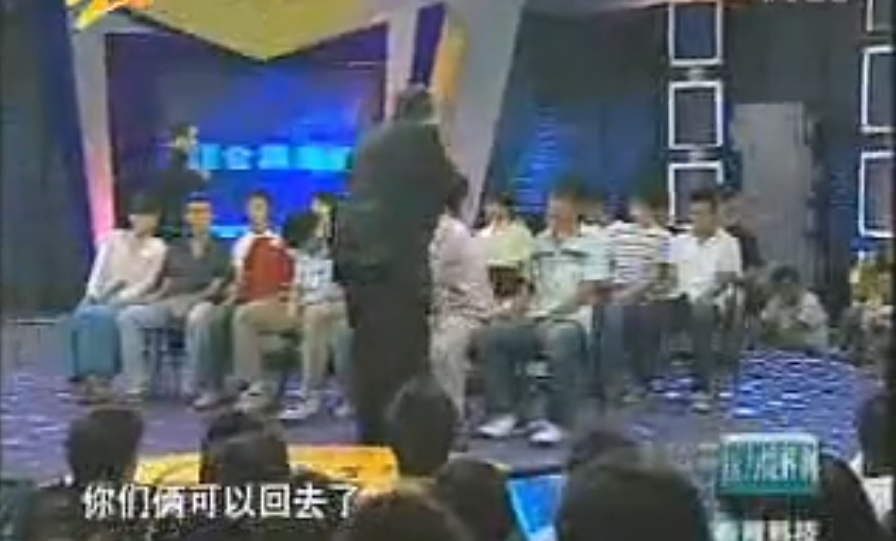 瞬間入睡、空氣吉他，這些舞臺(tái)催眠秀是真的嗎？