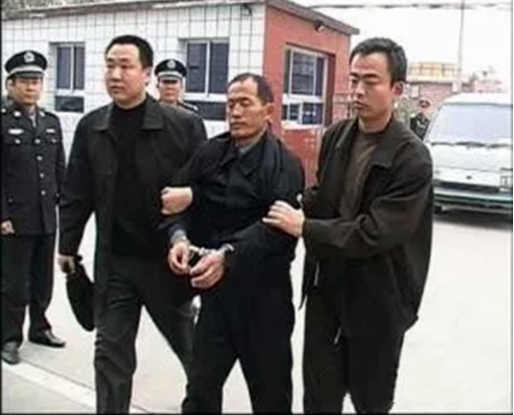從小未被善待過(guò)、是惡性罪犯的罪惡之源