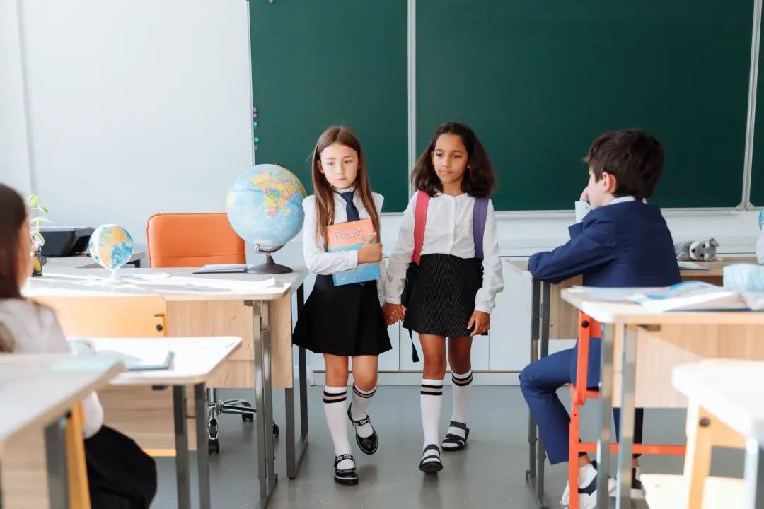 家長(zhǎng)如何保護(hù)孩子避免校園中的欺凌