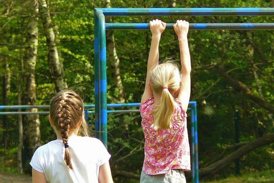 孩子天天在家玩、睡的作息該如何安排？
