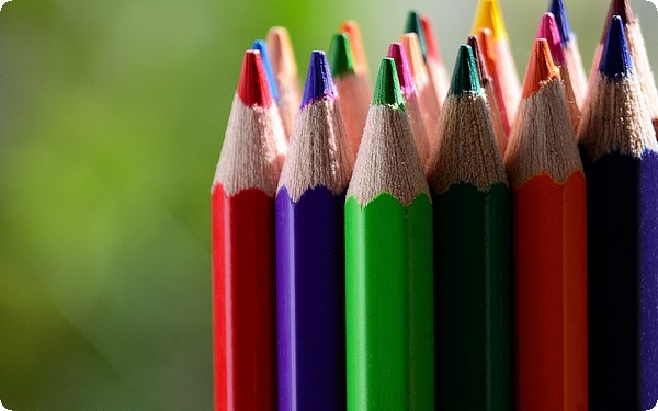 有時(shí)莫名產(chǎn)生愛(ài)上一個(gè)人，這種愛(ài)戀情感是如何產(chǎn)生的